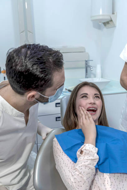 Best Dentist for Tooth Abscess  in Totowa, NJ